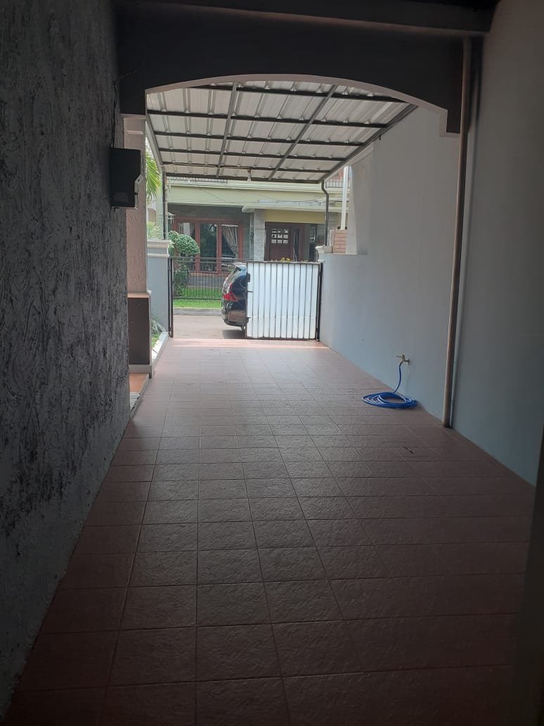Dijual Rumah Tinggal Cantik Siap Huni Bintaro Jaya, Tangerang selatan - 3