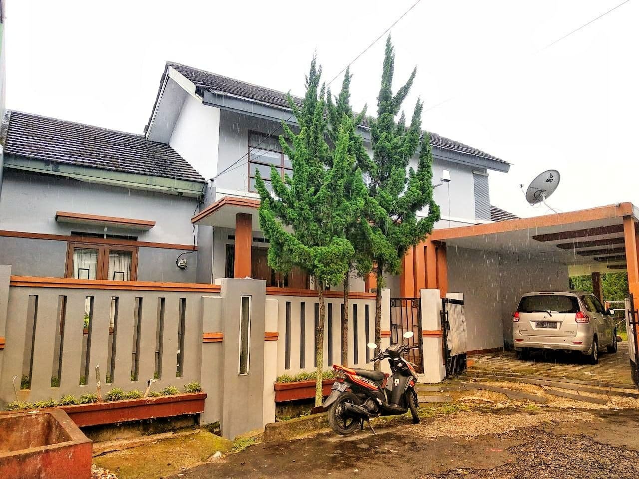 Rumah 3 TAMAN Dekat PUSAT Kota Bogor - 1