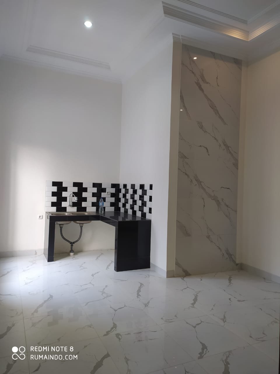 Dijual Murah Rumah di Jln Kecapi Raya Jagakarsa Jakarta Selatan - 4