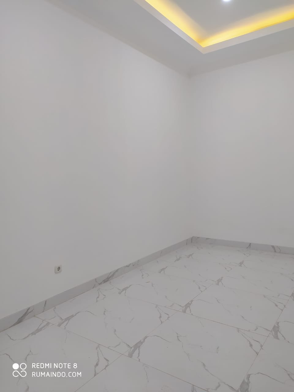 Rumah Mewah di Jln Kecapi Raya Jagakarsa Jakarta Selatan - 6