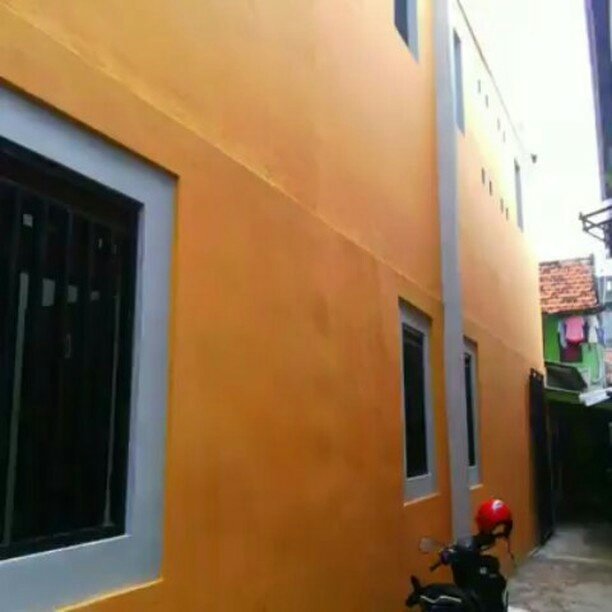 KOST DAN KONTRAKAN 2 LANTAI JAKARTA PUSAT - 1