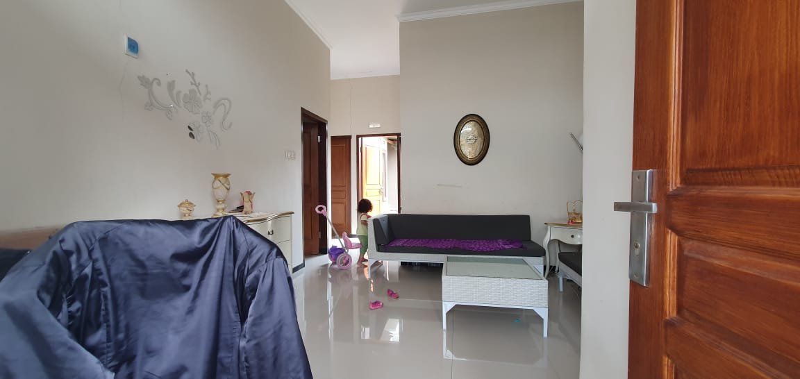 Rumah Strategis Malang Dijual, - 2