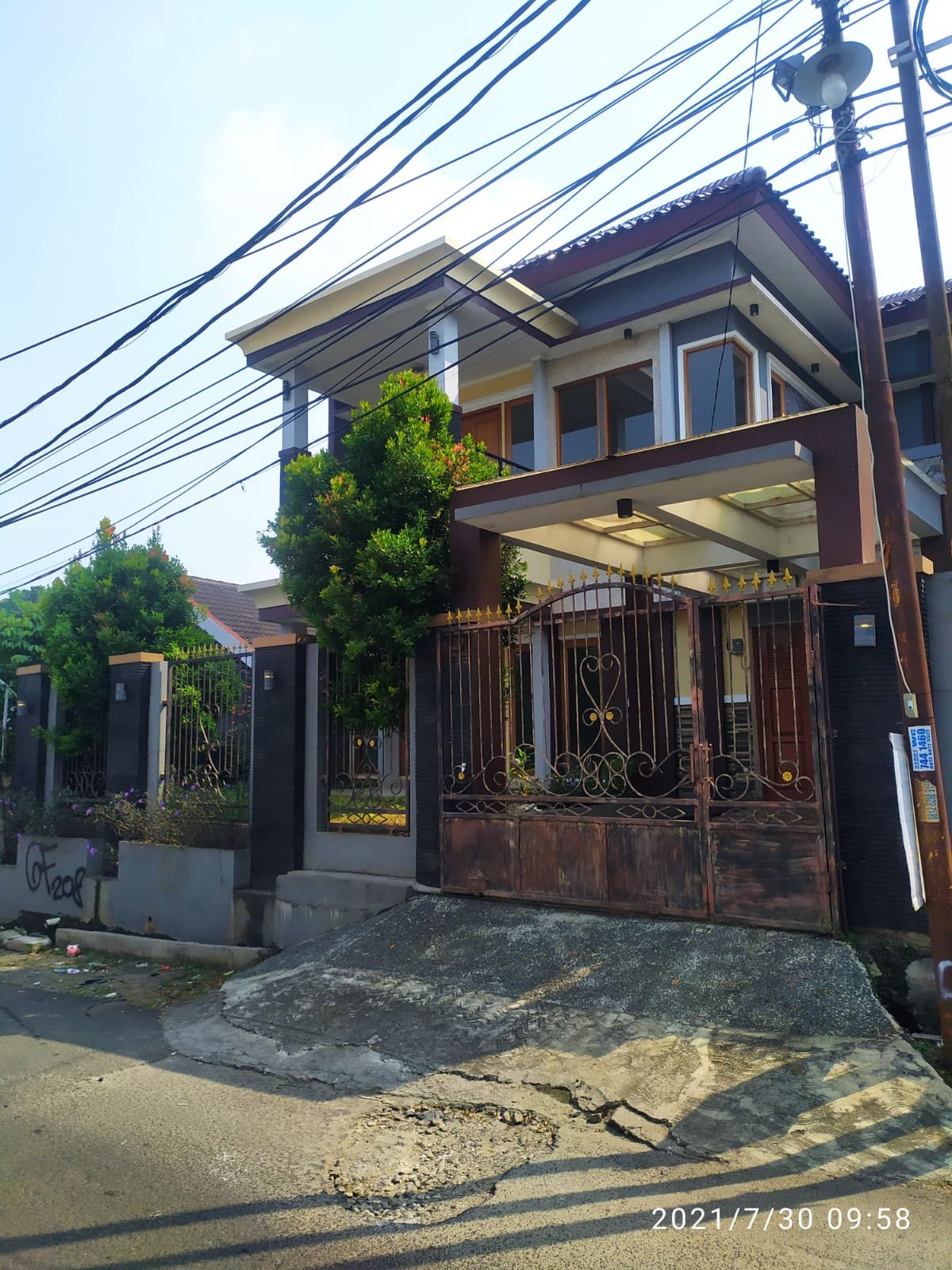DIJUAL RUMAH SIAP HUNI DI Larangan Cipadu jaya , Tangerang Selatan - 4