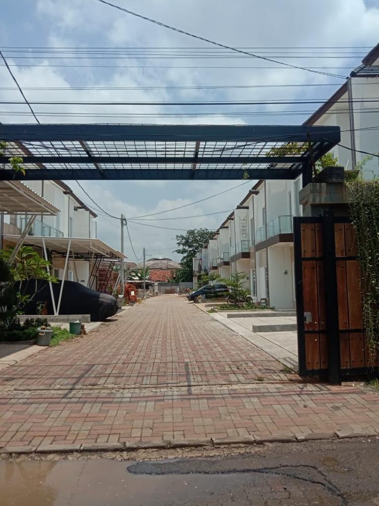 Dijual Rumah 2 Lantai New Brand , Ready Stock di Villa Menjangan Bintaro - 5