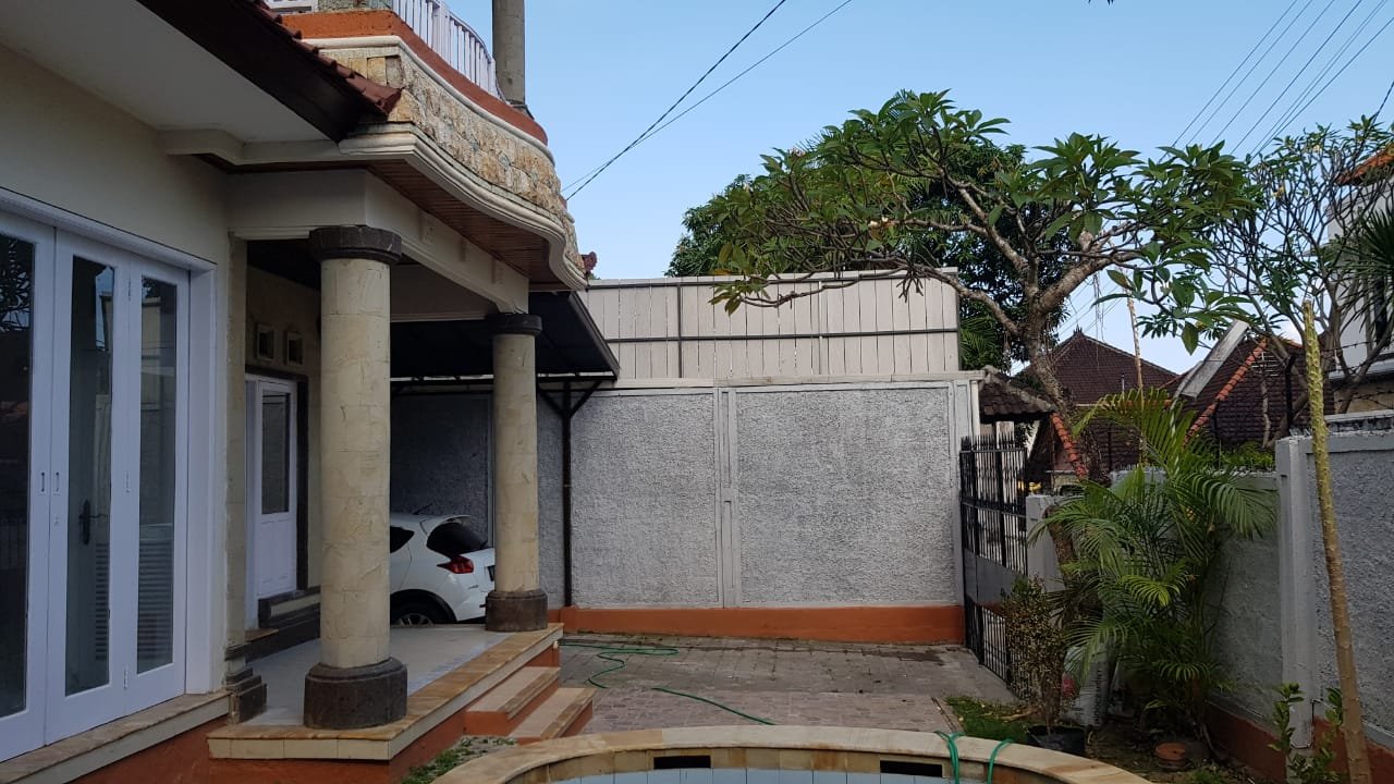 Dijual/Disewakan Rumah Style Villa Lantai 2 Lokasi Tegal Cupek, Gg Wayang Umalas,Badung - 5