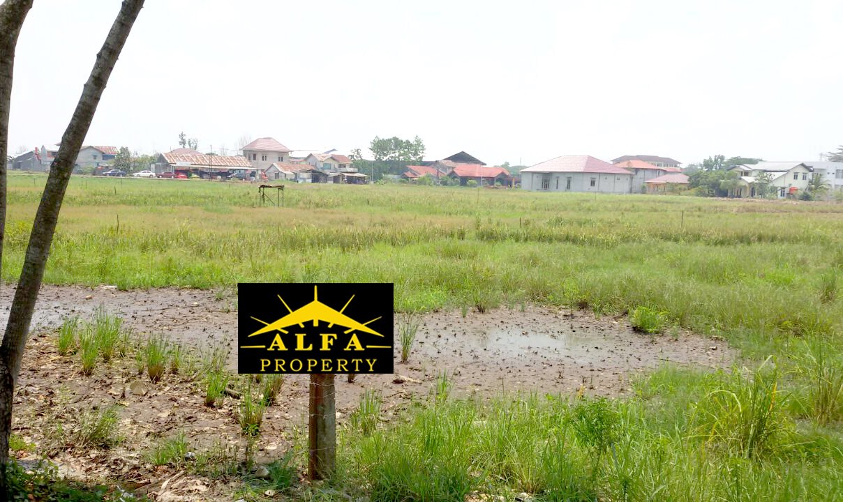 Tanah Arteri Supadio, Pontianak, Kalimantan Barat - 2