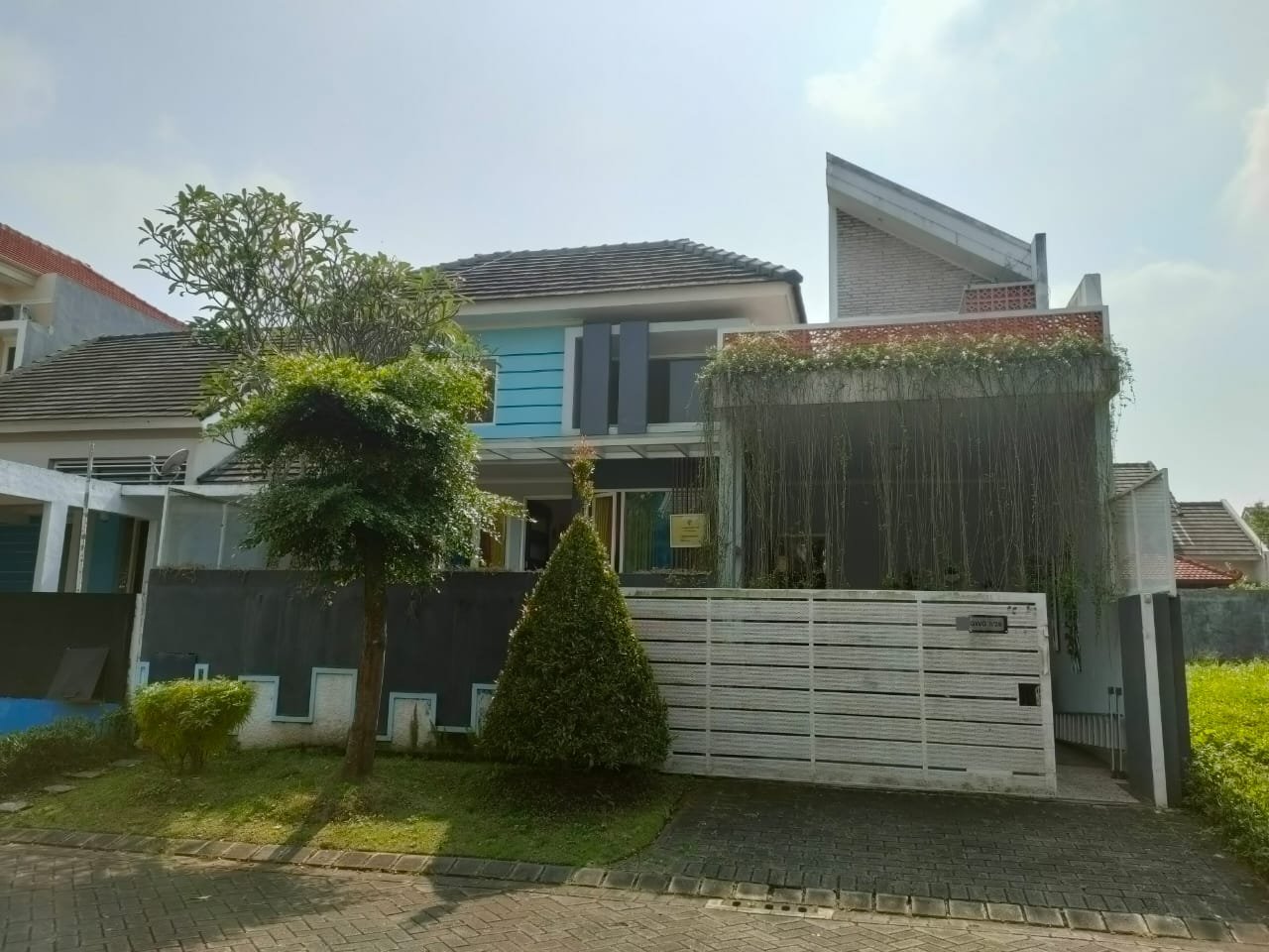 Rumah Mewah Di Araya Malang, - 1