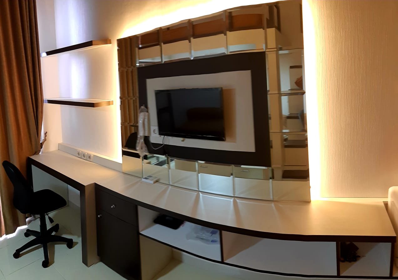 Sewa Dave Apartemen Murah Lantai 10 Full Furnished Dekat Kampus UI Depok - 3
