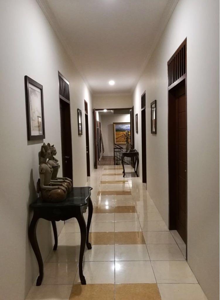 Dijual Murah Rumah Minimalis dan Mewah,Cipayung, Jakarta Timur - 1