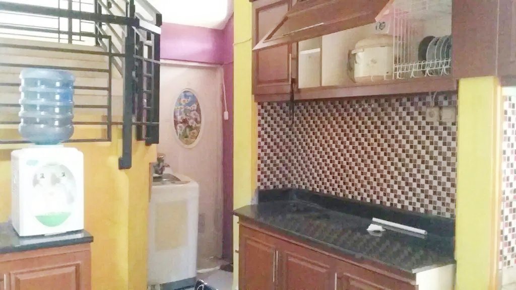 Rumah Disewakan Full Furnish di Perumahan THB Taman Harapan Baru Kota Bekasi - 11