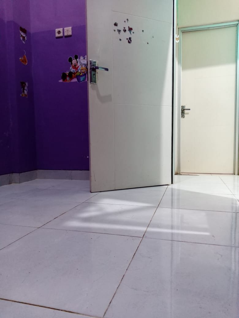 Dikontrakkan Rumah di Mutiara Gading City Cluster Liverpool - 7