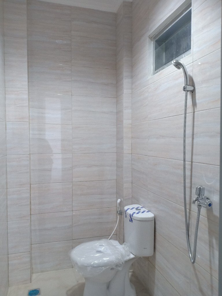 Gedung Strategis di JL Raya Besar di Tebet Jakarta Selatan - 2