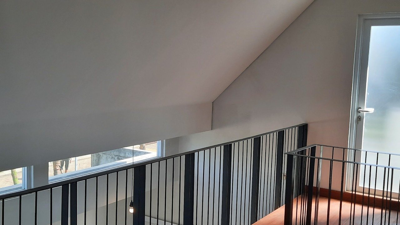 Dijual Rumah Modern Minimalis Ada Mezzanin Dengan Fasilitas Play Ground & Lapangan Basket di Sukatani - 7