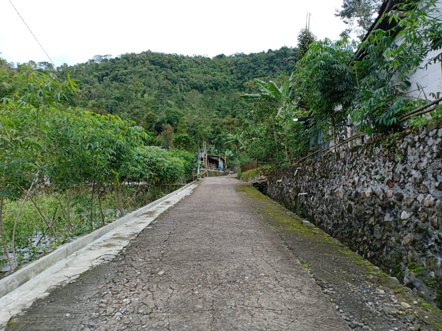 Dijual Tanah 688m² Kemuning Ngargoyoso Karanganyar - 4