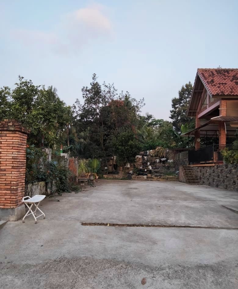 Dijual Villa Jl. Matesih Tawangmangu Karanganyar - 10