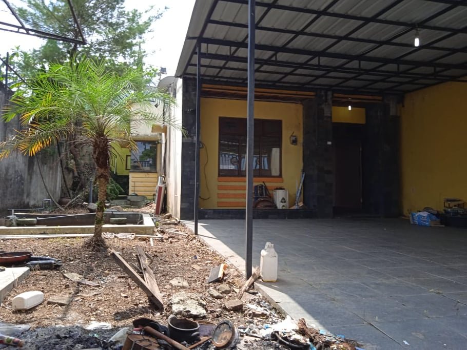 Dijual Rumah tepi Jl.Raya Solo Tawangmangu Karangpandan Karanganyar - 3