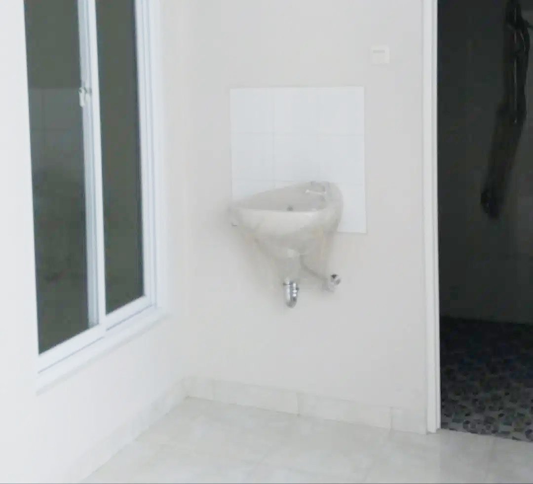 Rumah Dijual di Perumahan Palem Semi Karawaci Dekat Supermal Karawaci Tangerang - 7