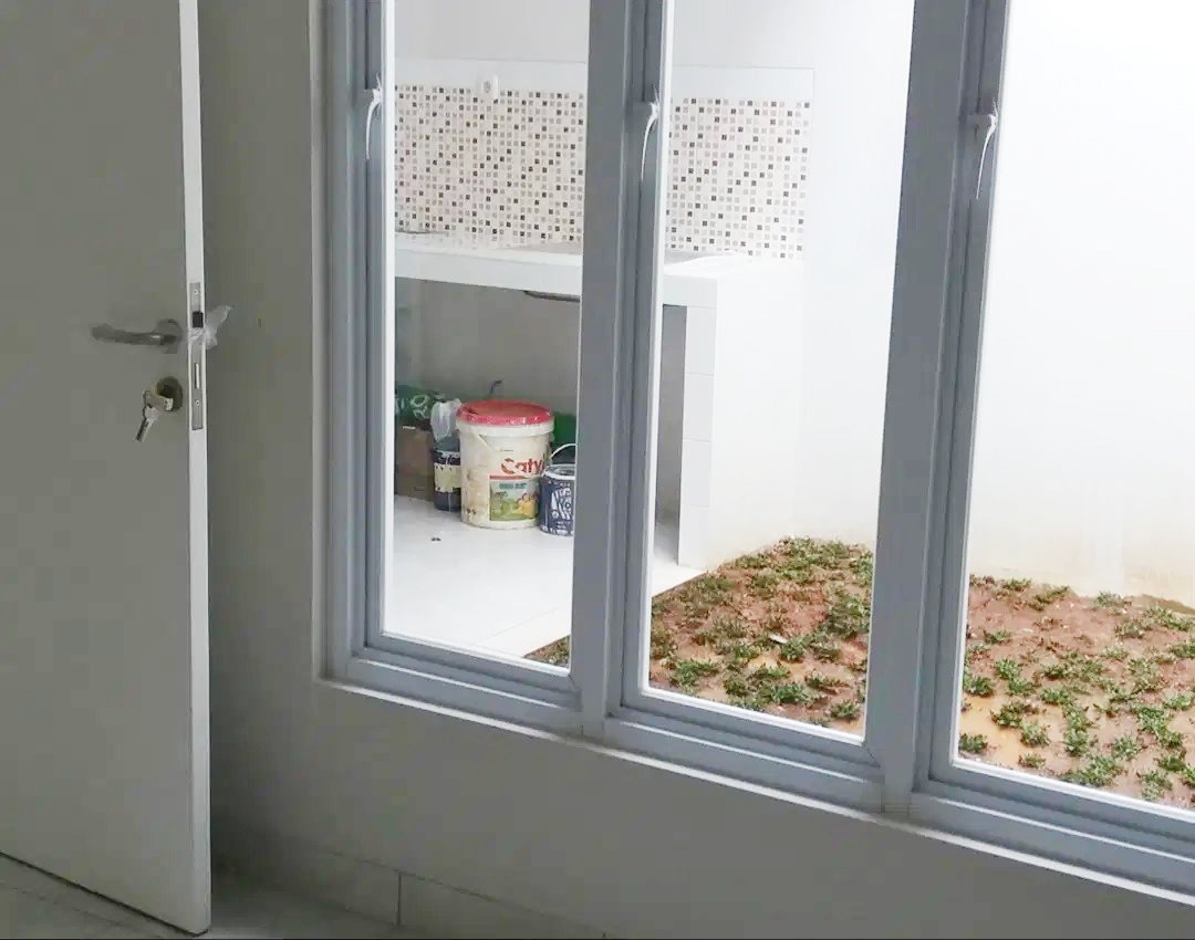 Rumah Dijual di Perumahan Palem Semi Karawaci Dekat Supermal Karawaci Tangerang - 6