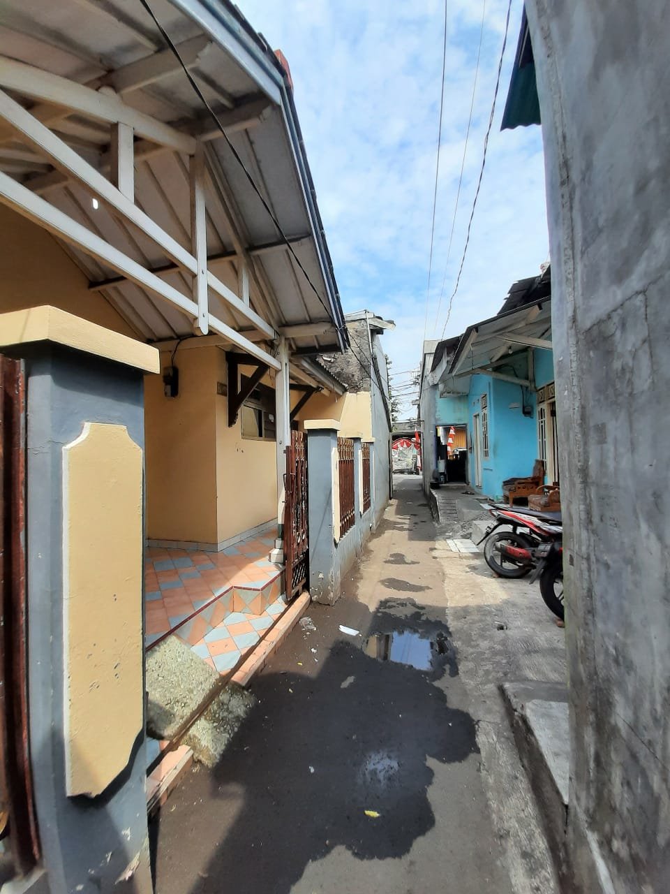 Dijual Murah Cocok untuk Rumah Tinggal atau Rumah Kost di Tanjung Priok Jakarta Utara - 3