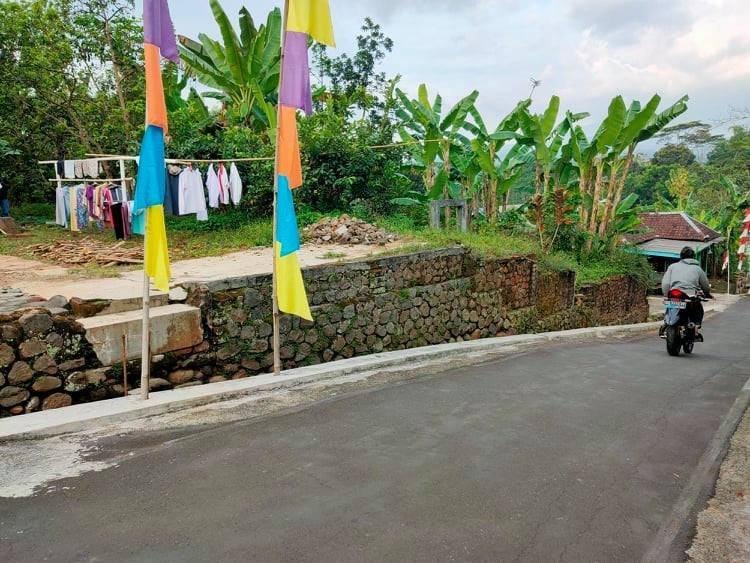 Jual Tanah Kebun Alpukat Jl Raya Mojogedang Karangpandan Karanganyar - 5