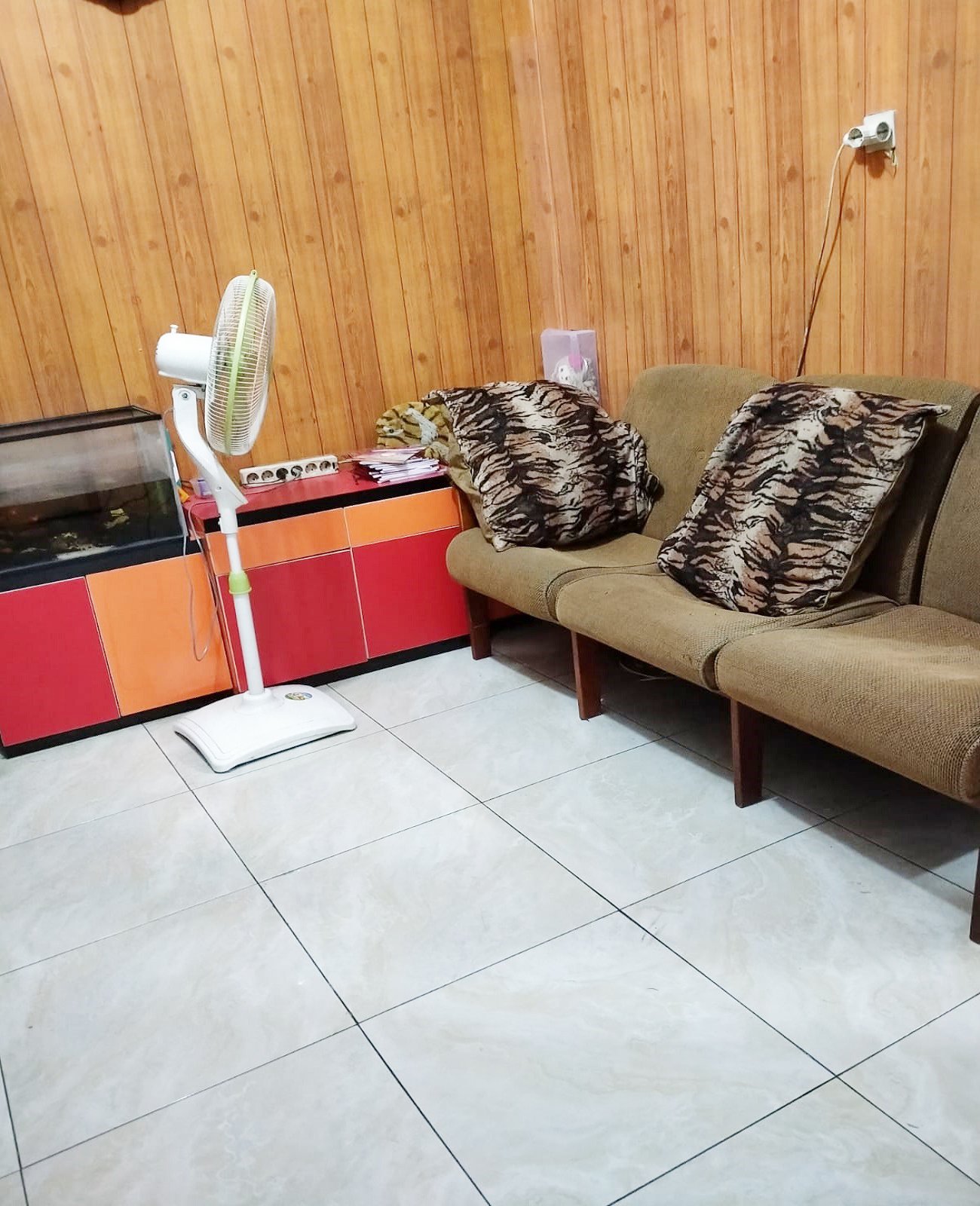 Rumah Dijual di Jagakarsa Dekat AEON Mall Tanjung Barat dan Stasiun Tanjung Barat - 2