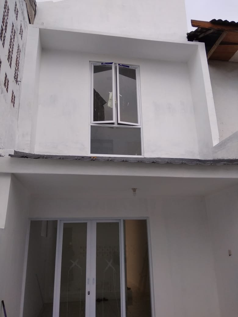 Cinere rumah dijual bisa untuk usaha, depan jalan luas - 2