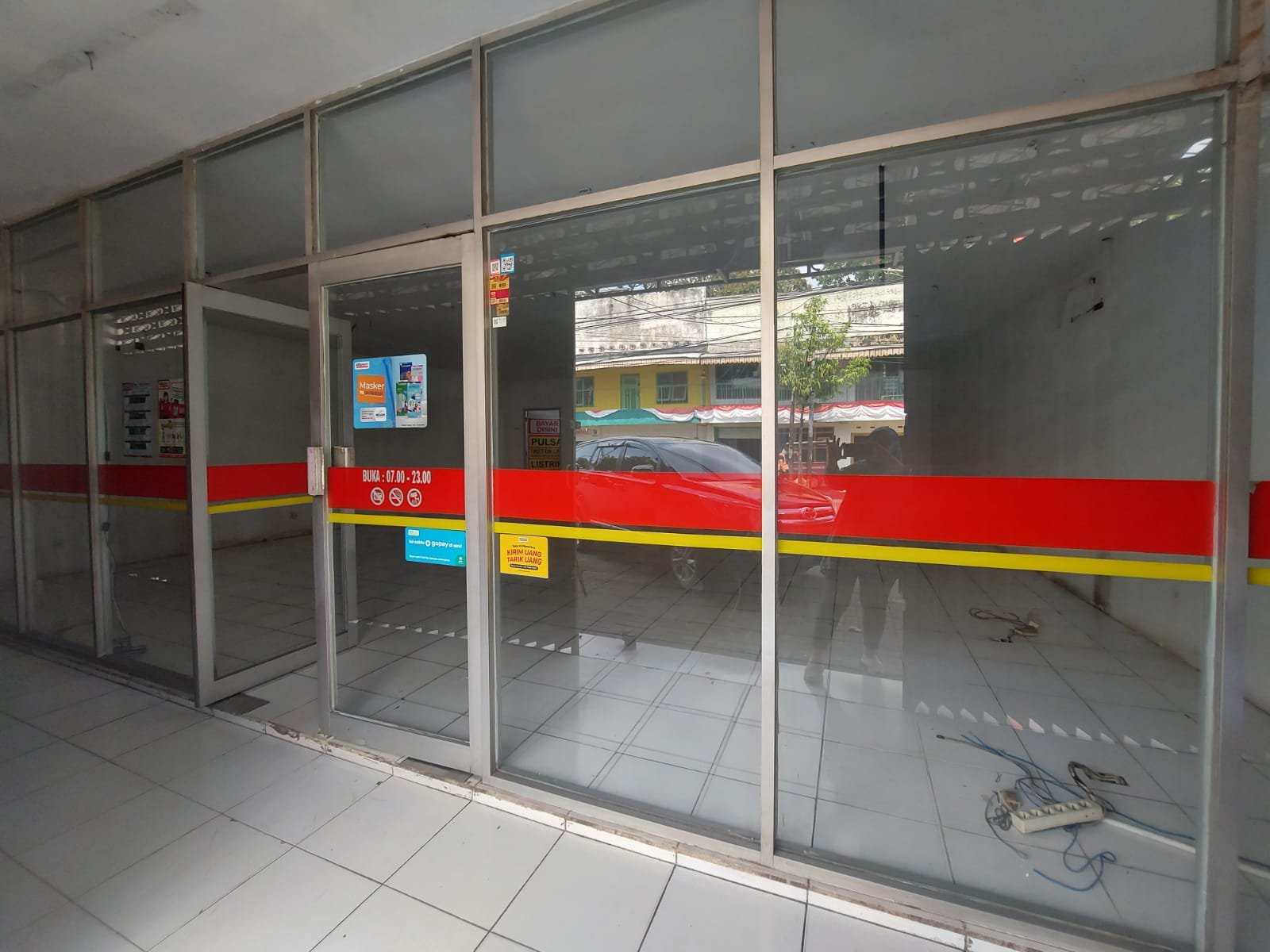 Sewa Tahunan Murah Ruko 2 Lantai Daerah  Daerah Jalan Basuki Rahmat / Oro Oro Dowo kota Malang - 10