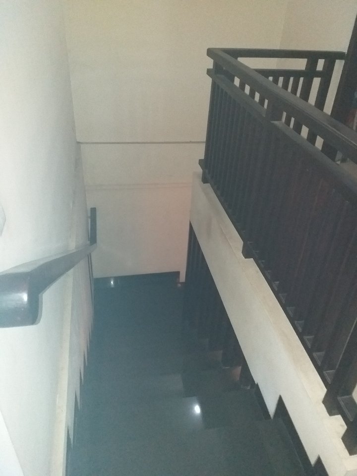 Dijual Rumah Hunian yg Nyaman dan Tenang Jauh dari Kebisingan, Taman Pondok Jati,Sidoarjo - 11