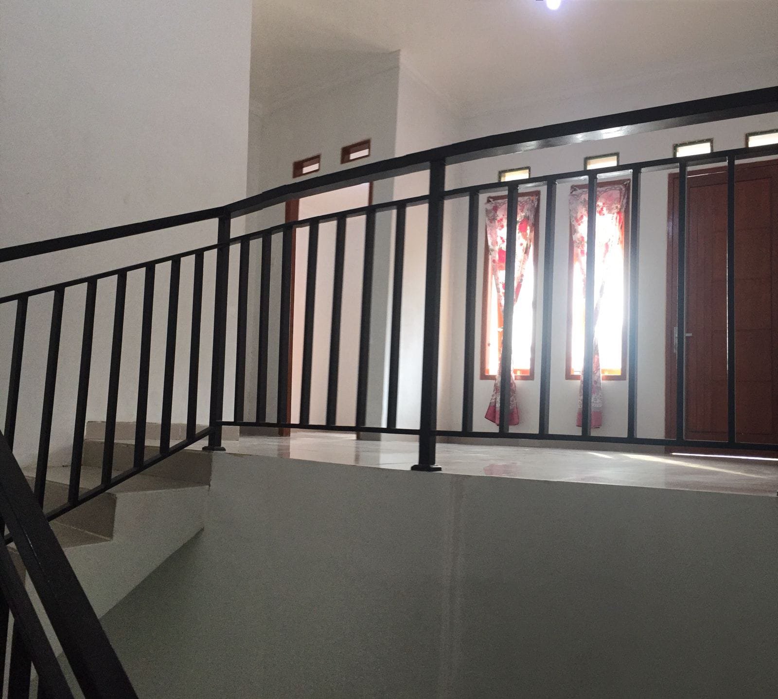 Disewakan / Dikontrakan Rumah Oasis Ciracas Mansion, Jakarta Timur - 11