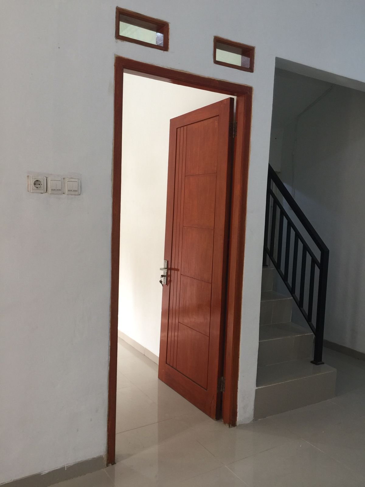 Disewakan / Dikontrakan Rumah Oasis Ciracas Mansion, Jakarta Timur - 7