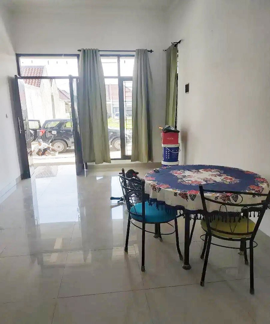 Disewakan Rumah Baru di Komplek Green Caraka residence Arcamanik Kota Bandung - 2