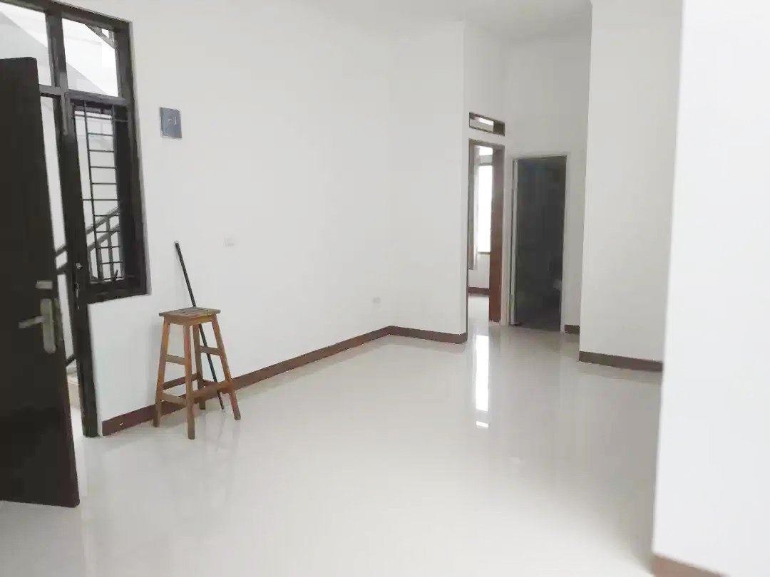 Disewakan Rumah Baru di Komplek Green Caraka residence Arcamanik Kota Bandung - 9