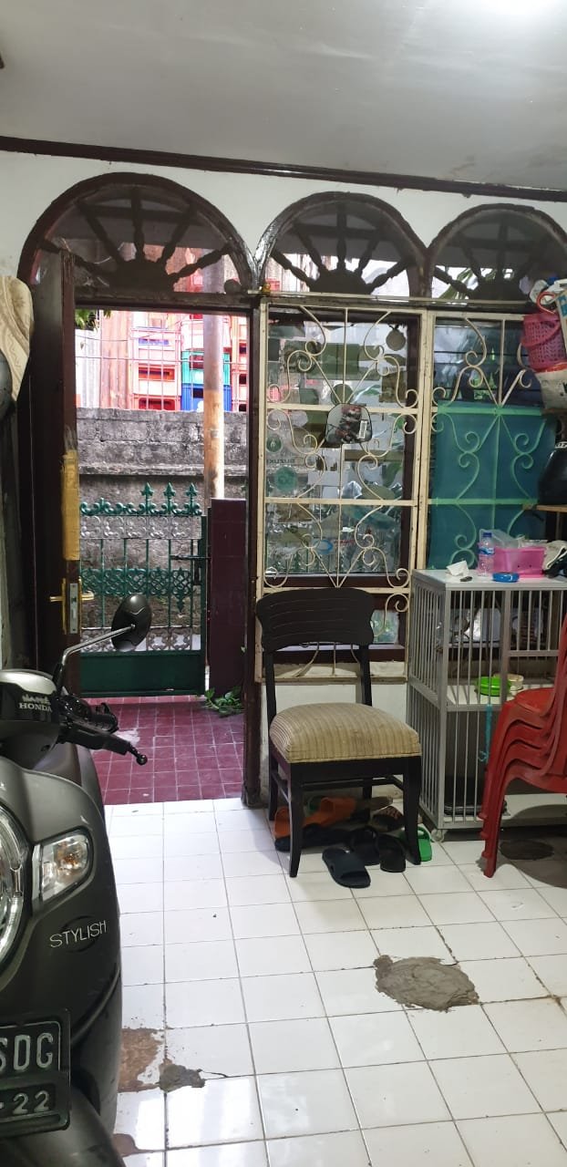 DIJUAL RUMAH 2 LANTAI LOKASI STRATEGIS JALAN CUCAKRAWA BUKIT DURI PUTERAN, TEBET JAKSEL DEKAT STASIUN KA TEBET DAN MANGGARA, DEKAT TEMPAT KULINER TEBETI - 3