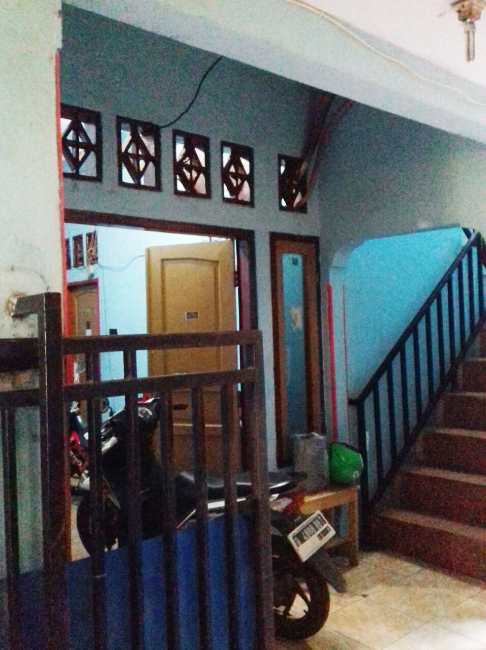 Dijual Rumah Kost 16 Kamar Strategis Dekat Kampus BINUS dan Mall Taman Anggrek - 2