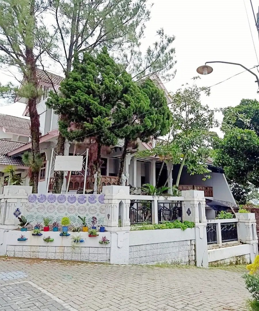 Rumah Dijual di Kota Semarang Dekat UNDIP Universitas Diponegoro Semarang - 2