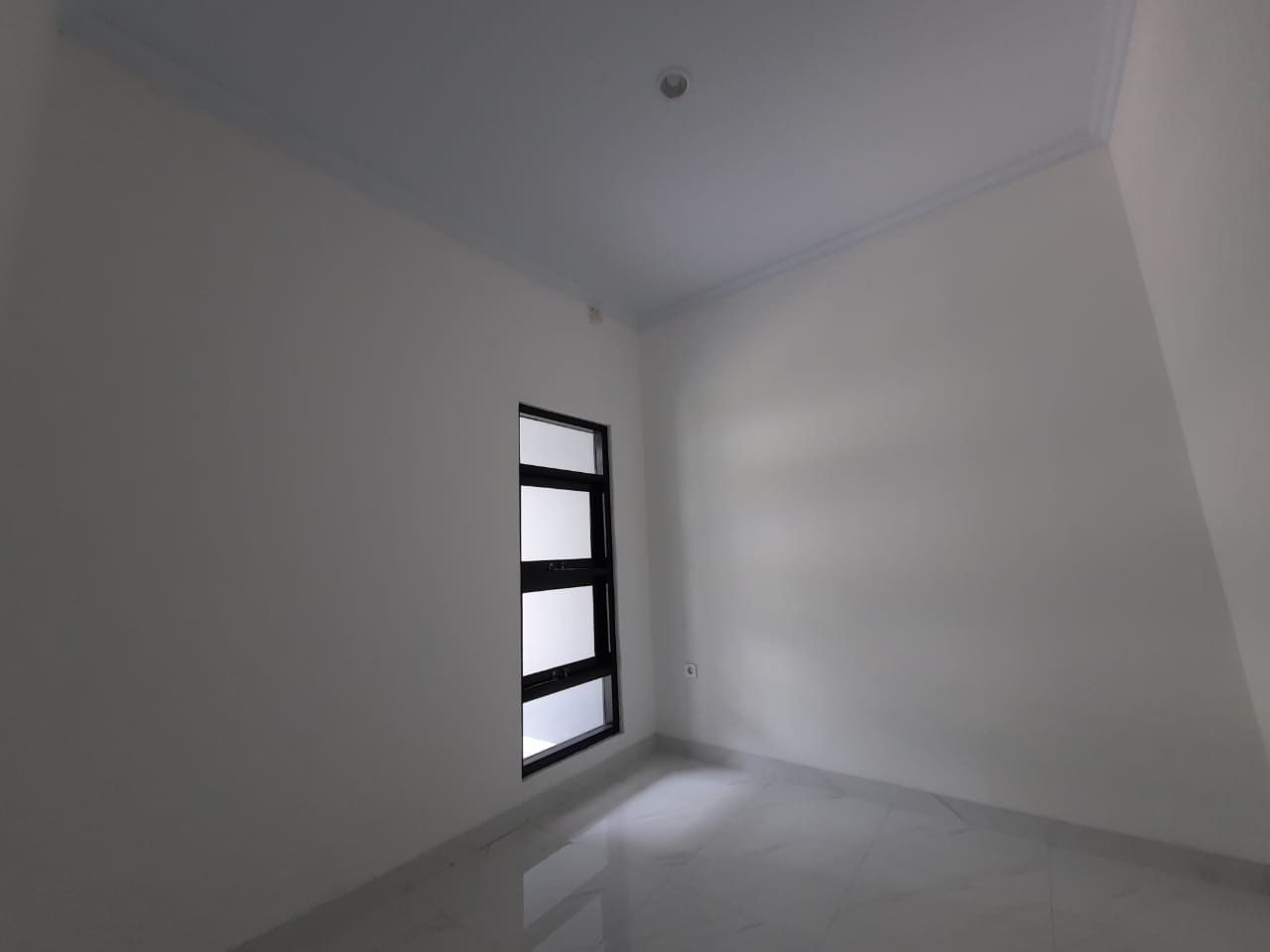 Dijual Rumah Kav.15 Cluster Ray House Residence Jagakarsa Jakarta Selatan - 8