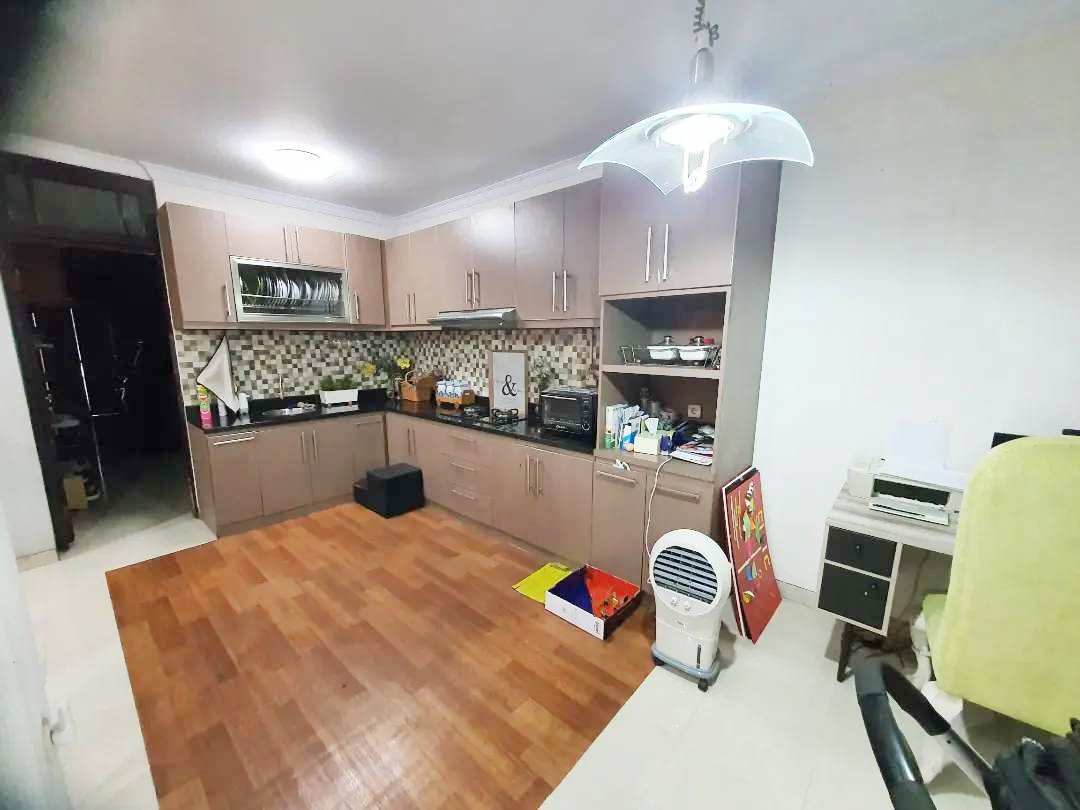 Dijual Rumah Mewah 2,5 Lantai di Rawamangun Dekat UNJ dan Kantor BPKP Pusat - 15