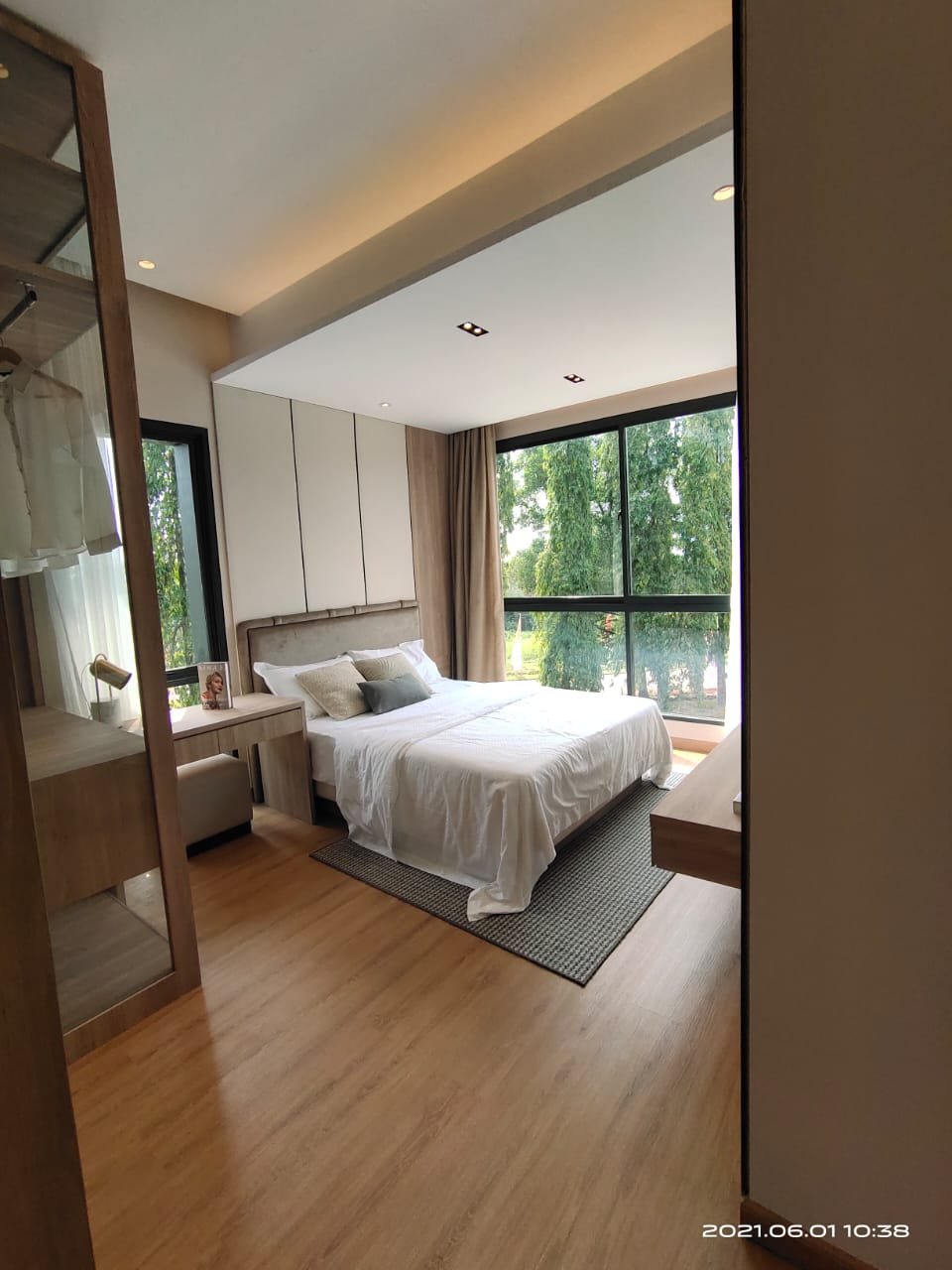 Rumah Cluster mewah ada Danau di Sawangan -Murah - 8