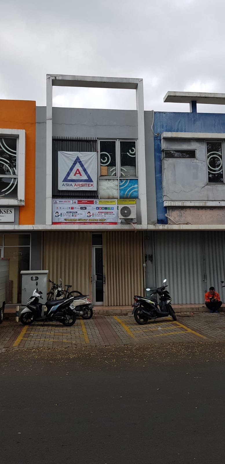 Dijual  Cepat Ruko 2 Lantai di Gading Serpong, Banten - 2