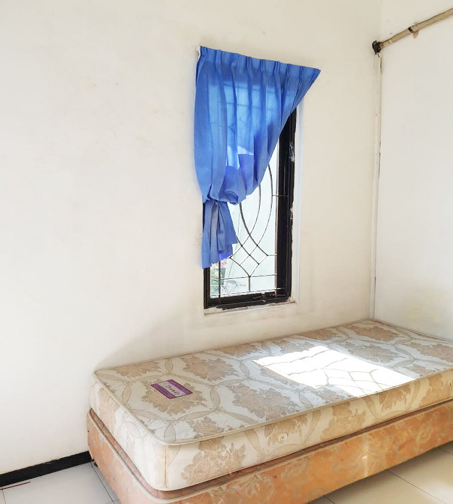 Kost Putra Dekat Universitas Surabaya dan Dekat Transmart Carrefour Rungkut Surabaya - 2