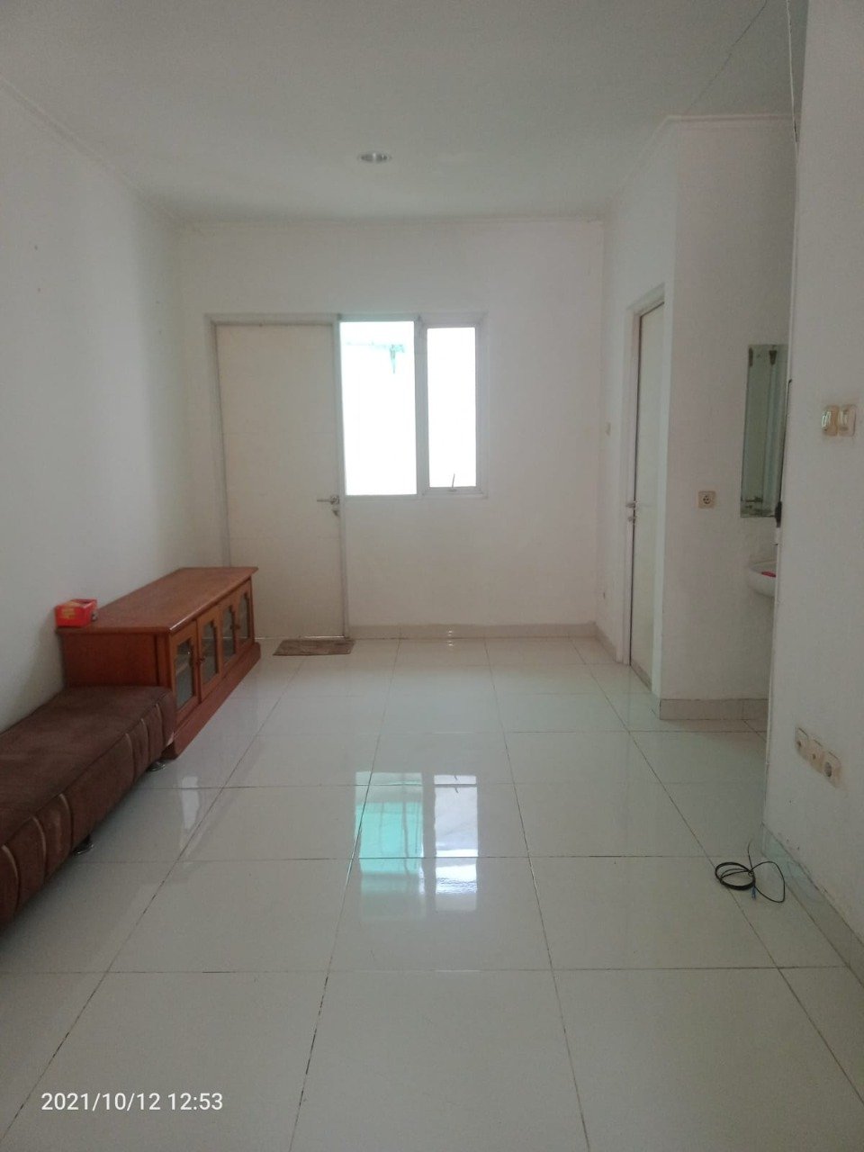 Disewakan/ Dijual Rumah Bagus dan Nyaman di Serpong Natura City, Tangerang - 2