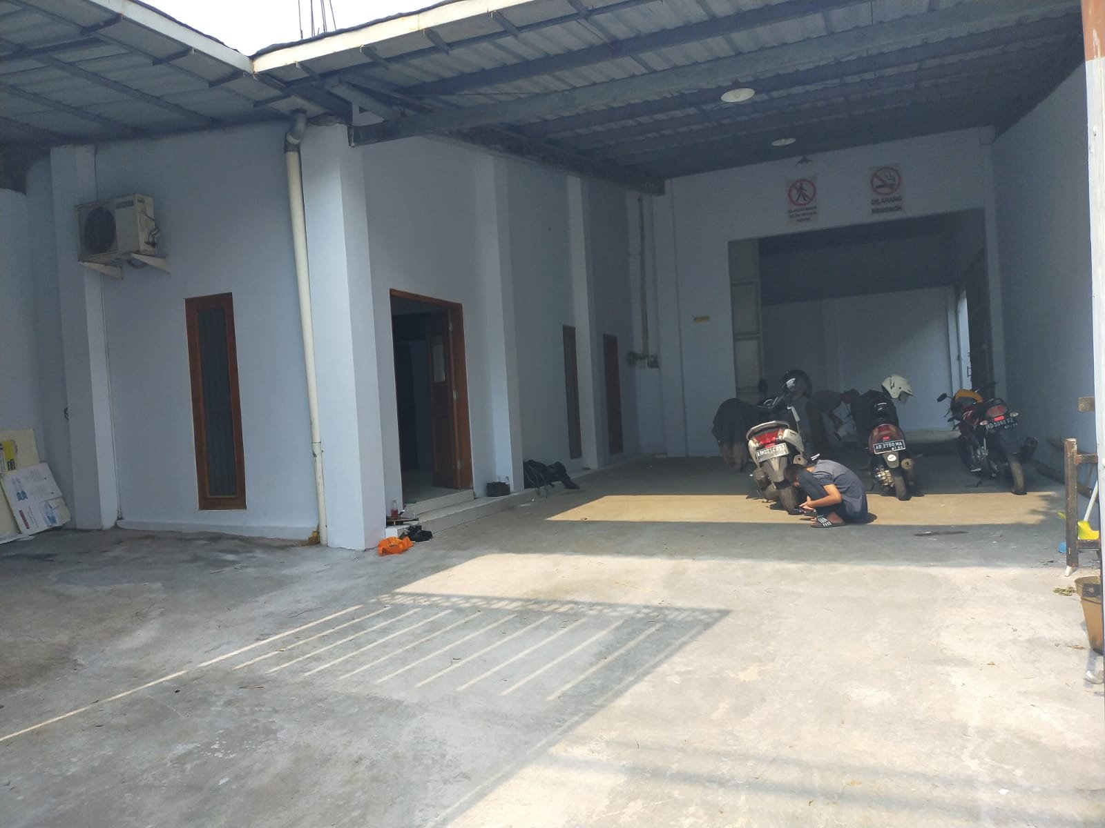 DISEWAKAN GUDANG BARU DIRENOVASI LOKASI SANGAT STRATEGIS DI TENGAH KOTA DAN DI JALUR JALAN RAYA KABUPATEN - 9