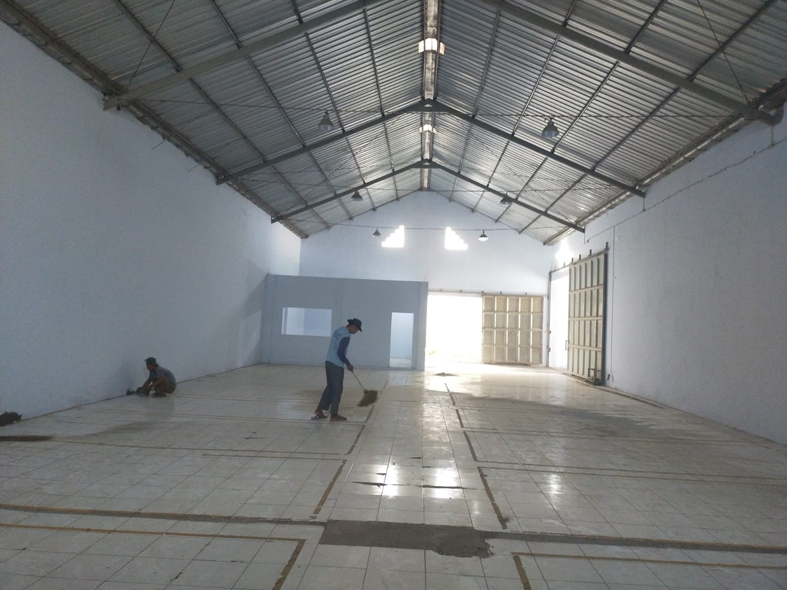 DISEWAKAN GUDANG BARU DIRENOVASI LOKASI SANGAT STRATEGIS DI TENGAH KOTA DAN DI JALUR JALAN RAYA KABUPATEN - 20