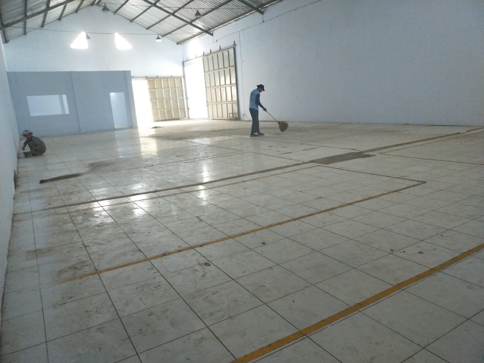 DISEWAKAN GUDANG BARU DIRENOVASI LOKASI SANGAT STRATEGIS DI TENGAH KOTA DAN DI JALUR JALAN RAYA KABUPATEN - 19