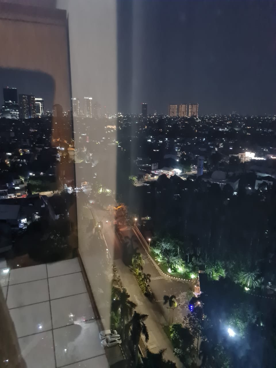 Sewa Apartment Wesling Kedoya 3BR, Kedoya Garden - 7