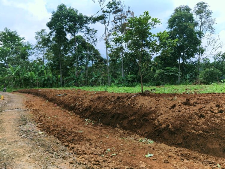 Jual Tanah Datar 164m² Cocok untuk Villa  Kemuning Ngargoyoso Kra - 4