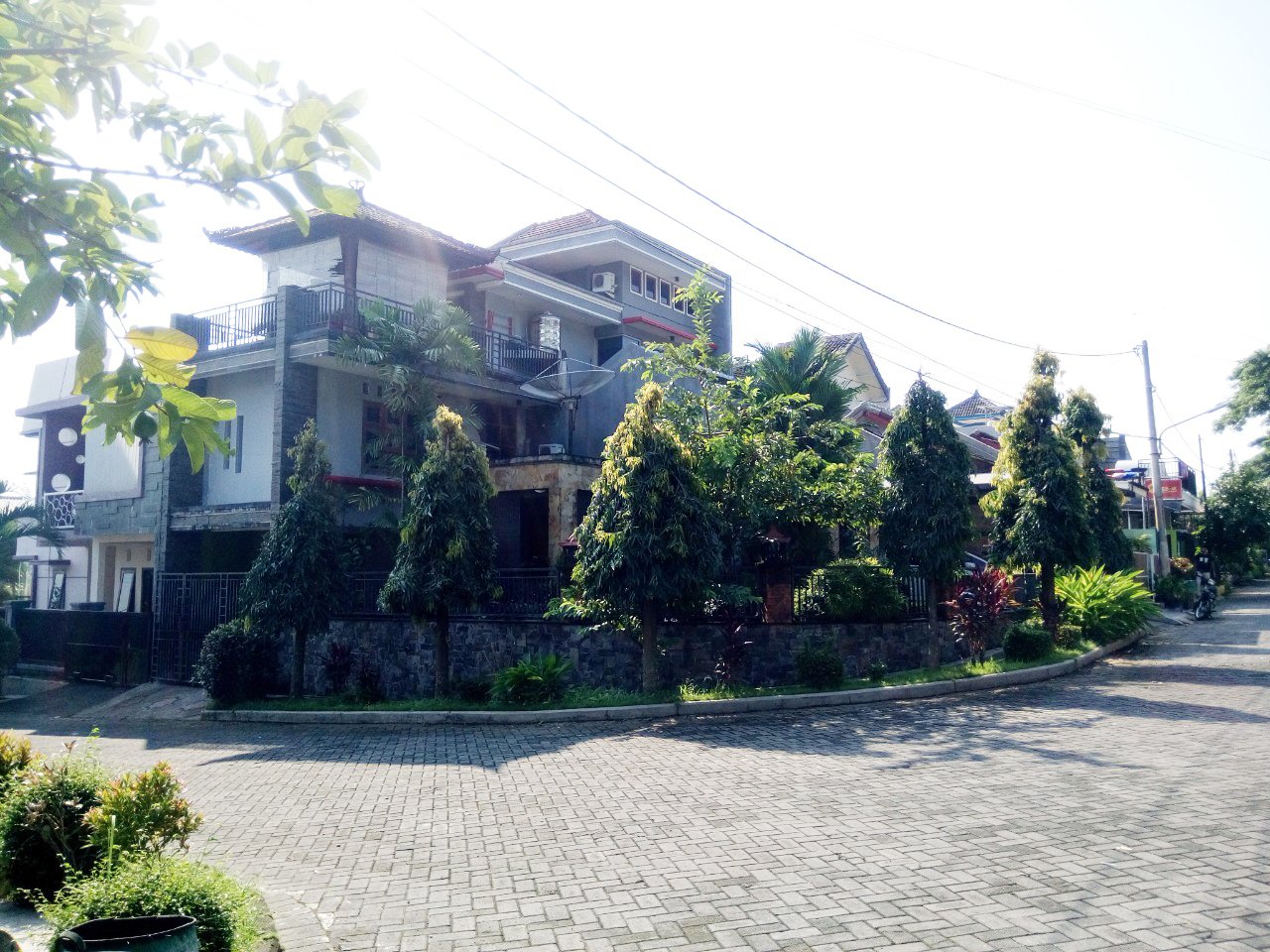 Rumah Dijual di Perumahan Navilla Graha Pandaan Pasuruan Dekat Terminal Pandaan - 3