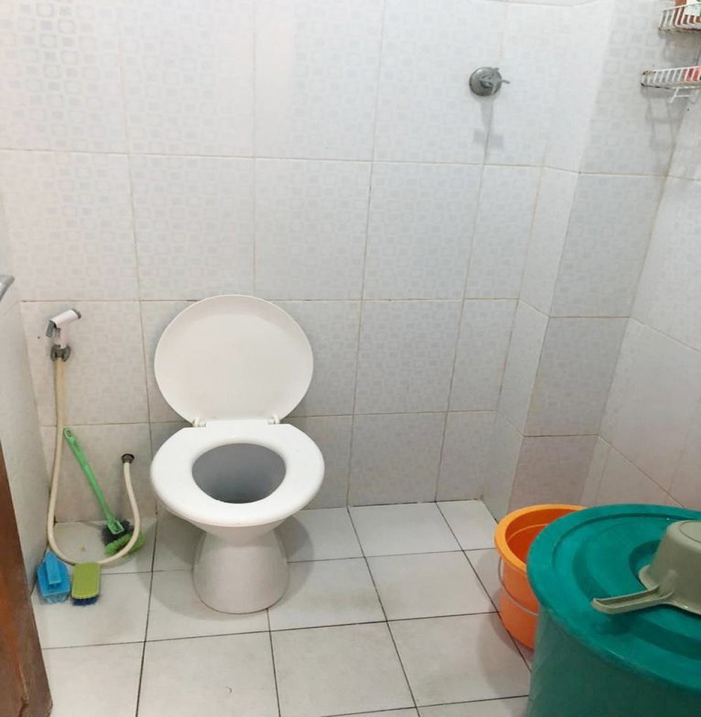 Kost / Homestay di Kota Ternate Dekat Universitas Khairun dan Politeknik Wiratama Maluku Utara - 7