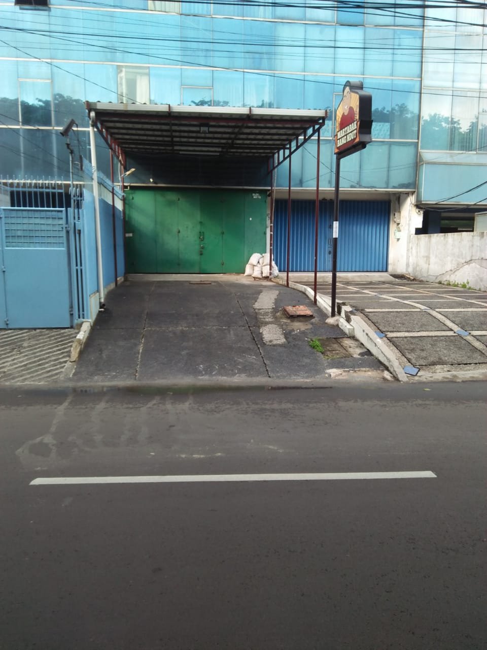 Dijual Cepat Ruko Murah Lokasi Strategis area di Daerah Sunter Garden, Jakarta Utara - 5