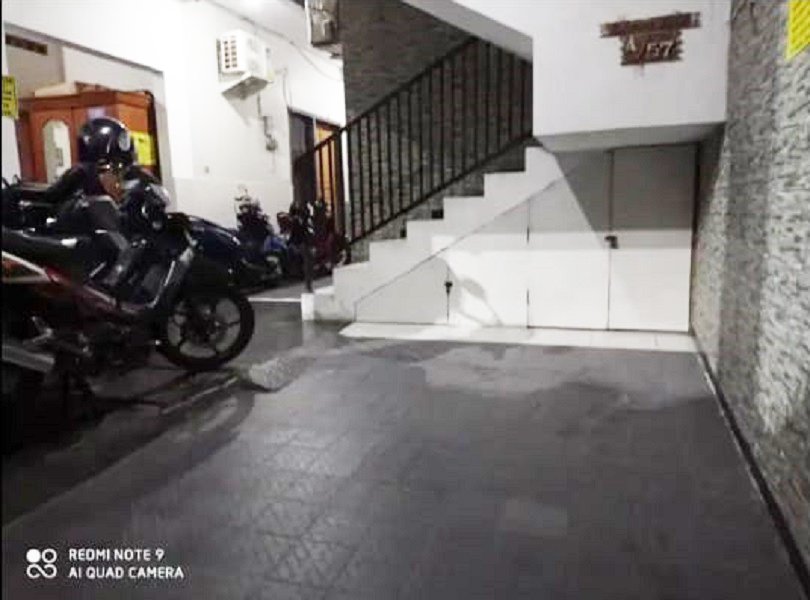 Kost Murah Dekat UWK Universitas Wijaya Kusuma, Kampus UTS, Pakuwon Mall Surabaya dan Tunjungan Plaza - 8